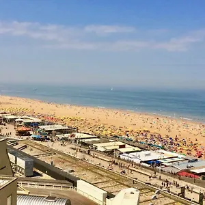 Be Scheveningen , Den Haag Niederlande